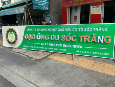 Biển quảng cáo đại lí Gạo Ông Du Sóc Trăng
