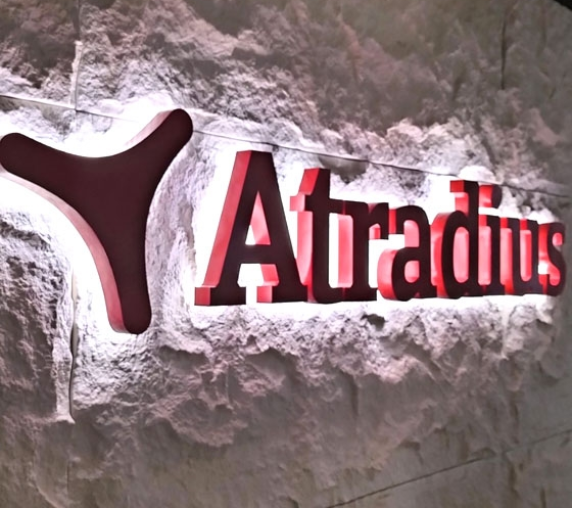 Biển Hiệu Inox Sơn Tĩnh Điện – Đẹp Và Bền Màu