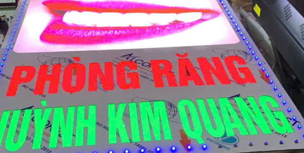 Biển quảng cáo nha khoa