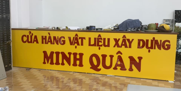 Biển hiệu cửa hàng vật liẹu xây dựng Minh Quân