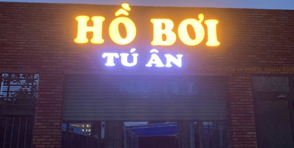 Biển hiệu hồ bơi Tú Ân